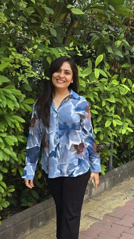 Krishna_Karia_Zoomed_Top
